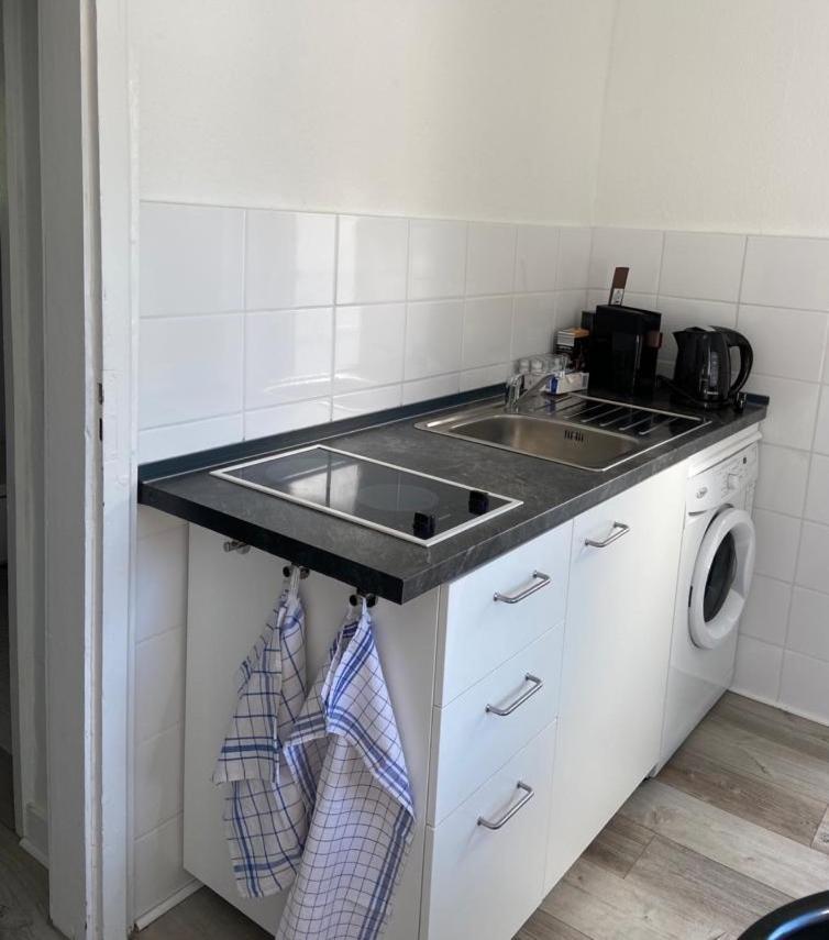 Privates Appartment Ferienwohnung Im Einfamilienhaus Dusseldorf Ngoại thất bức ảnh