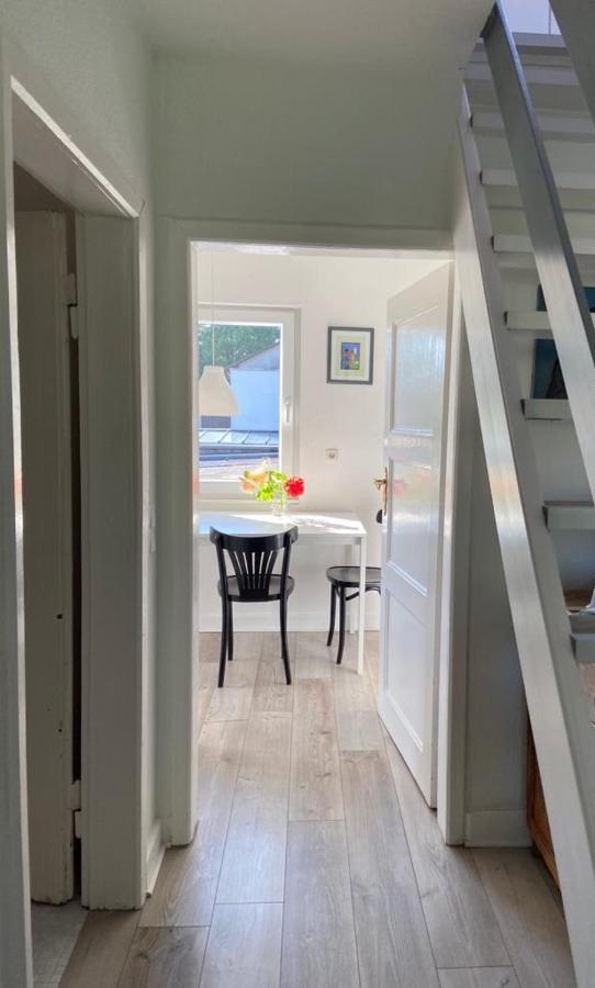 Privates Appartment Ferienwohnung Im Einfamilienhaus Dusseldorf Ngoại thất bức ảnh